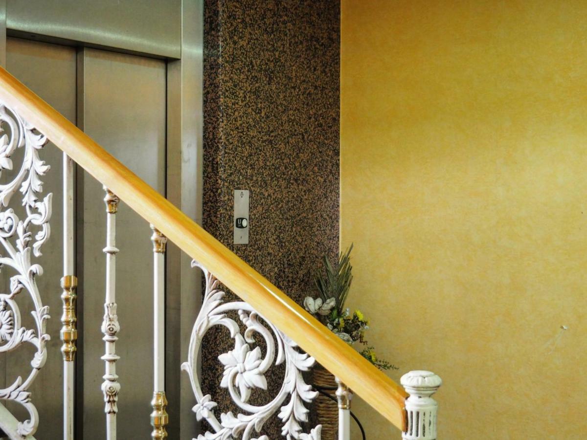 Hotel Humanes ウマネス・デ・マドリード エクステリア 写真
